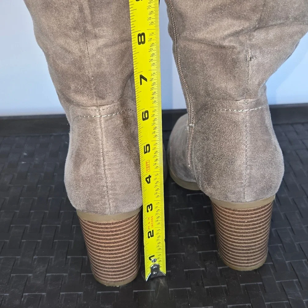 Sugar Winkle Tall Faux Fur Lined Boots Womens 7.5 Taupe Block Heel SGR-WINKIE